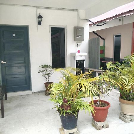 Niyaz Inn Pantai Cenang  Exteriér fotografie