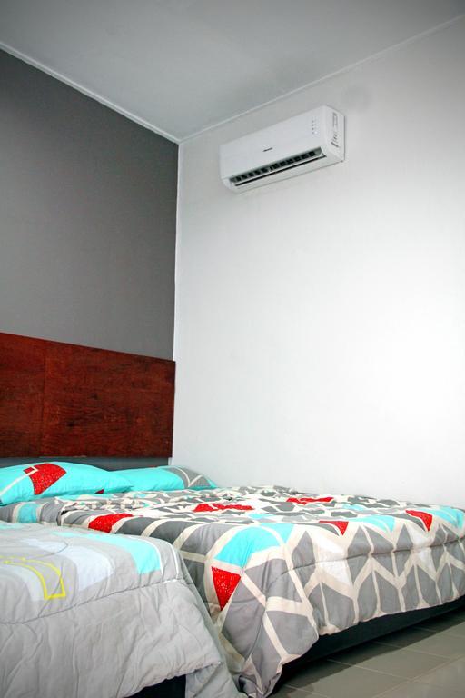 Niyaz Inn Pantai Cenang  Pokoj fotografie